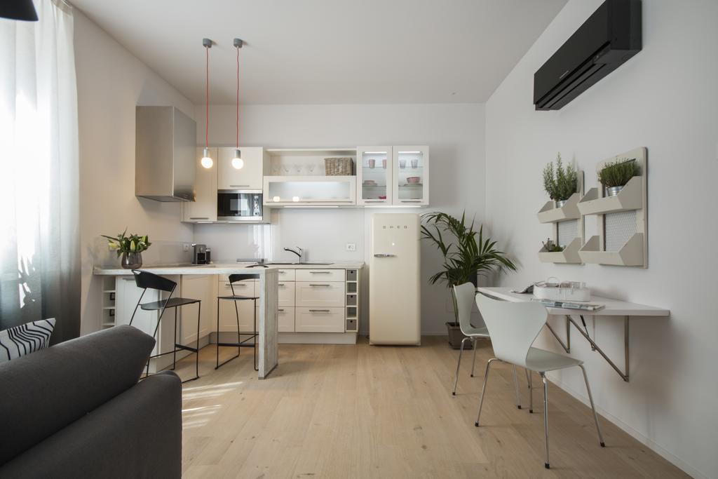 Cavour 51 Apartment เลคโค ภายนอก รูปภาพ