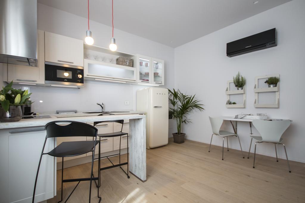 Cavour 51 Apartment เลคโค ภายนอก รูปภาพ
